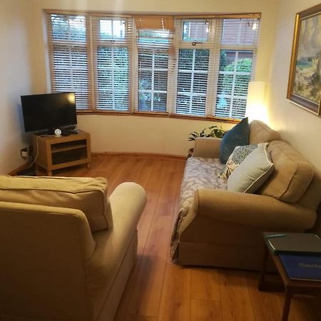 Cosy Apartment Holywood (Down) Exterior photo