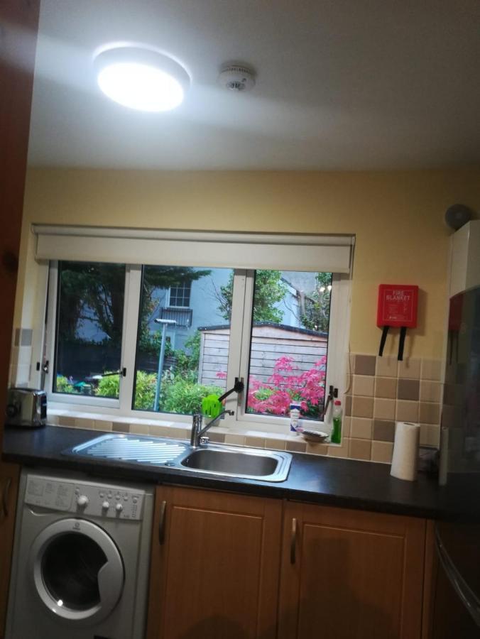 Cosy Apartment Holywood (Down) Exterior photo